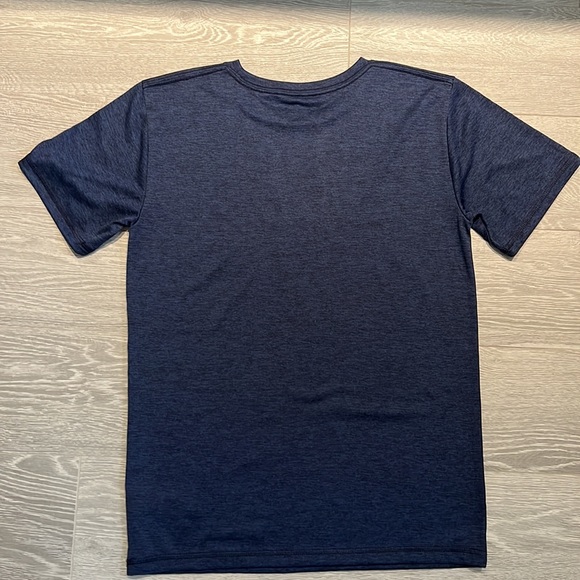 Adidas T-Shirt Boys size Medium (10-12) - Picture 3 of 3